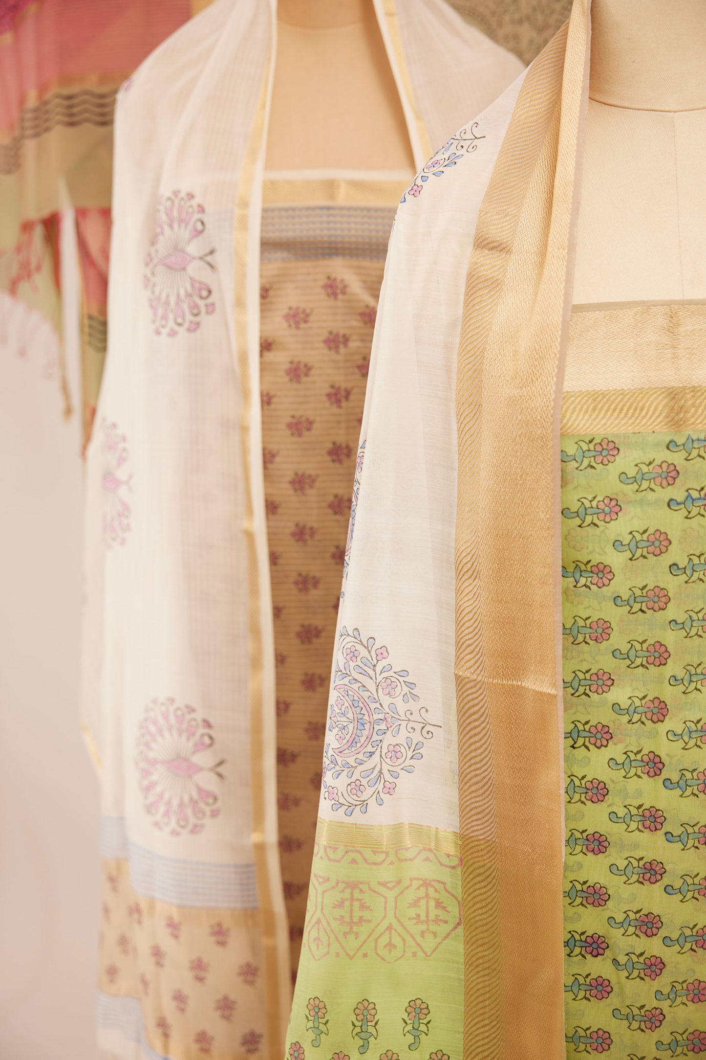 Maheshwari Cotton Silk Dress Material – Green with Block Print & Gold Zari Border