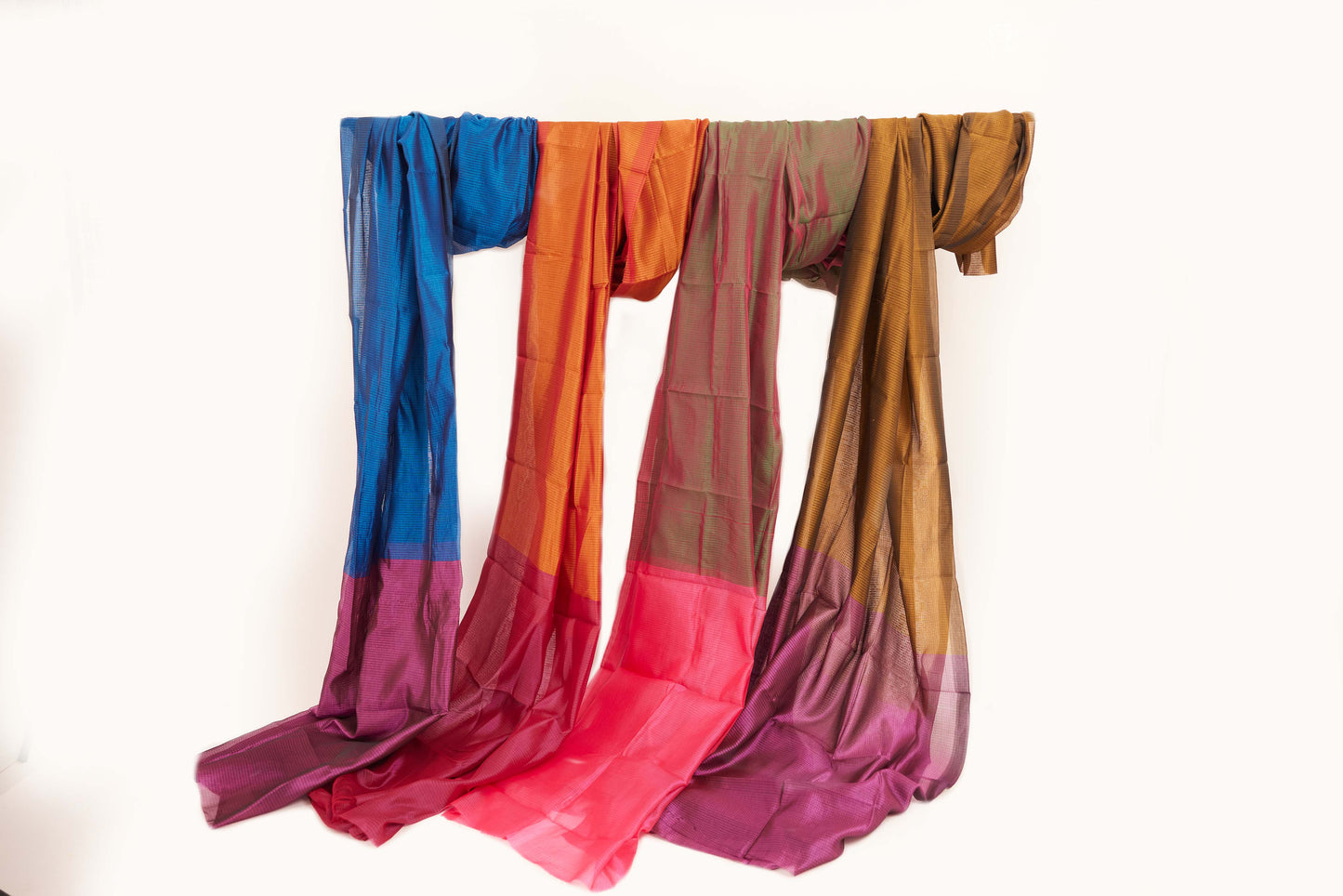 Gold Self-Checked Mangalagiri Cotton Silk Saree with Purple Pallu