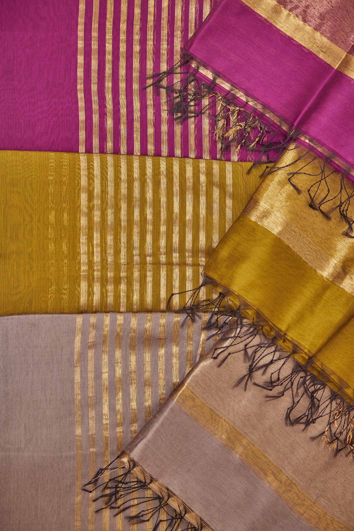 Maheshwari Cotton Silk Dress Material – Grey with Gold Zari