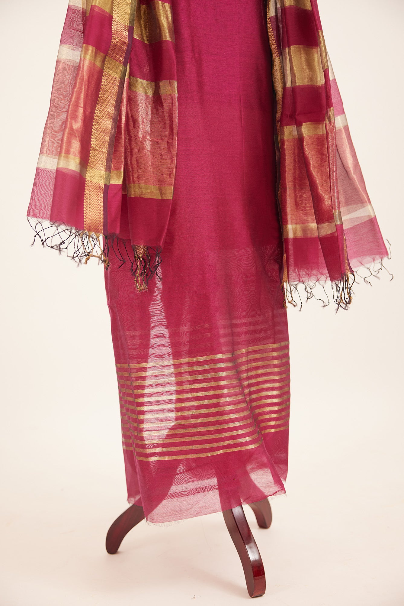 Maheshwari Cotton Silk Dress Material – Grey with Gold Zari