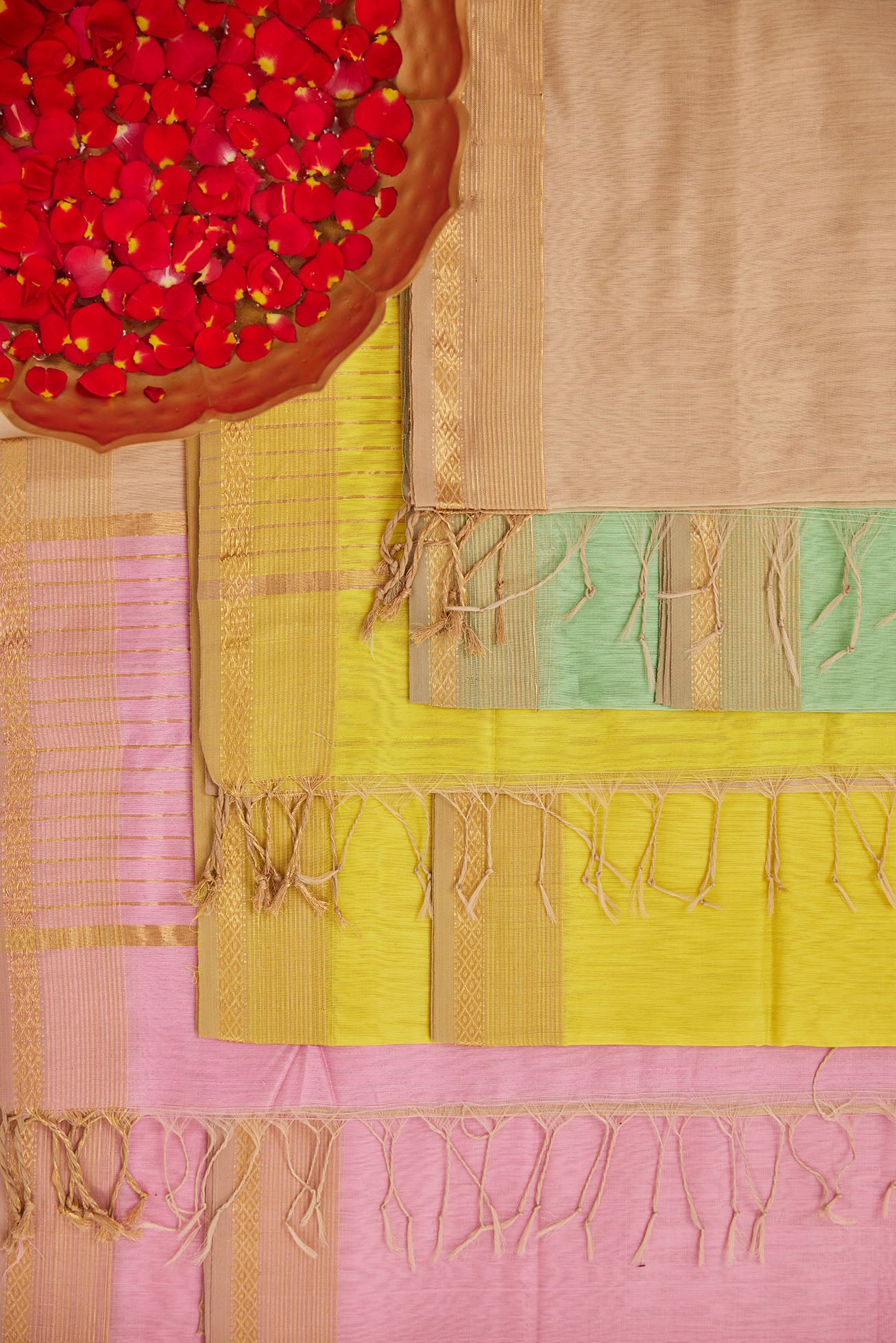 Maheshwari Cotton Silk Dress Material – Pink with Gold Zari Border & Beige-Pink Dupatta