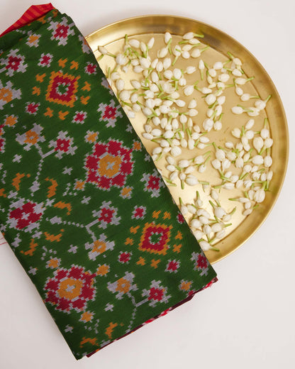 Green & Red Patola-Inspired Ikat Pochampally Silk Saree
