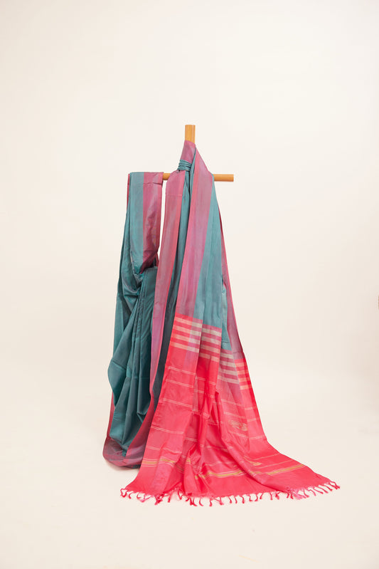 Dual Tone Pink & Blue Banana Fibre Saree with Contrasting Pink Pallu