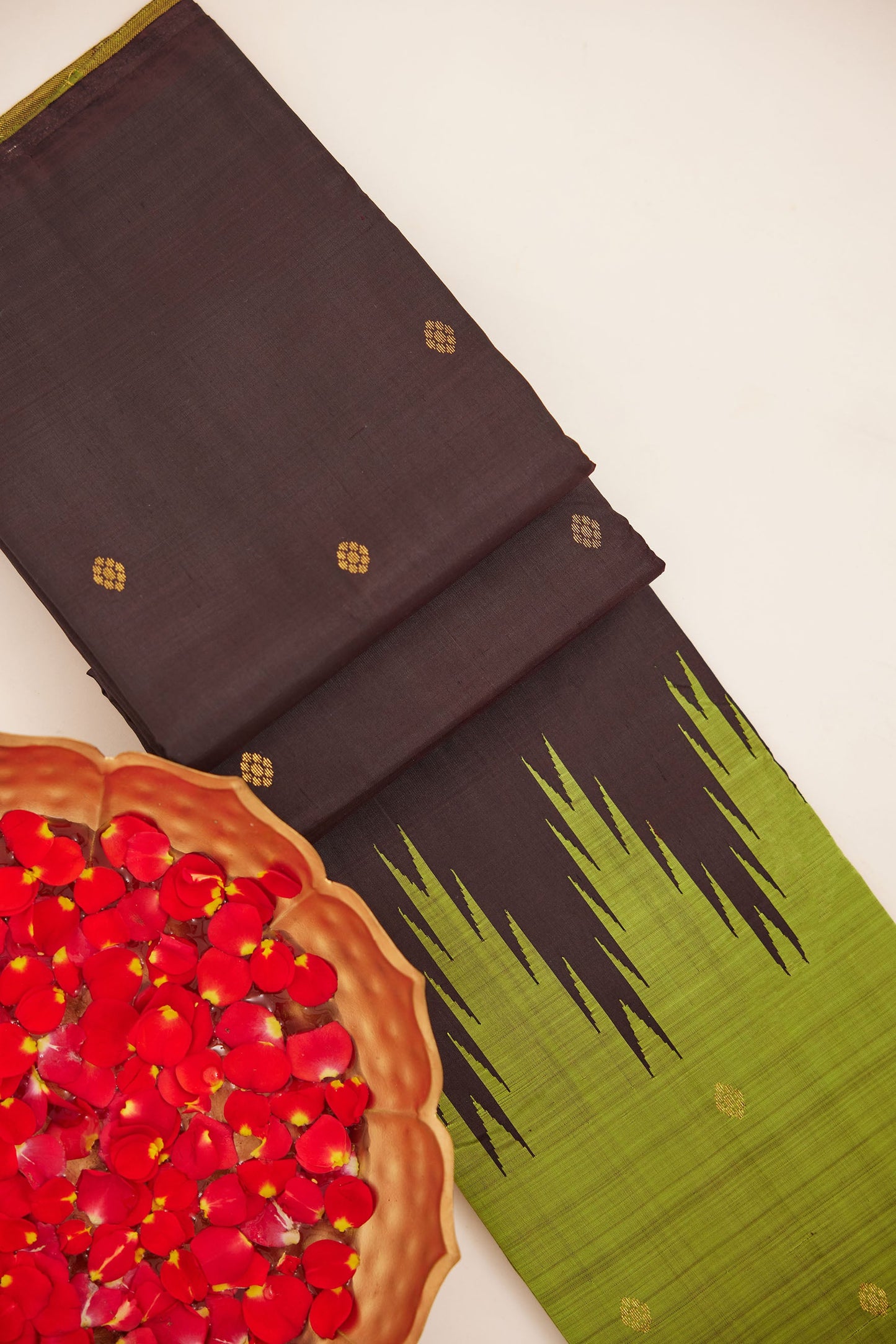 Chocolate Brown Korvai Silk Saree with Green Border and Pallu