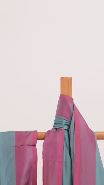 Dual Tone Pink & Blue Banana Fibre Saree with Contrasting Pink Pallu
